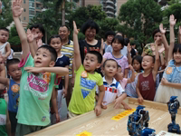 惠州市惠城区科协举行机器人科普进社区活动