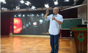 中国科学院老科学家王邦平《物理的魅力》走进新会圭峰小学