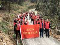 东莞市科协党员积极投身“绿美莞邑 党员先行”主题党日活动