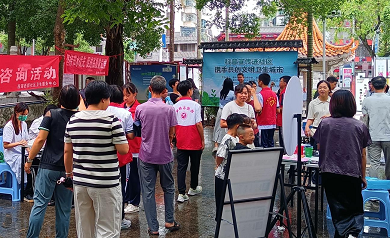 潮州市科协、湘桥区科协等单位开展 “科普宣传进社区,携手共创文明卫生城市”活动