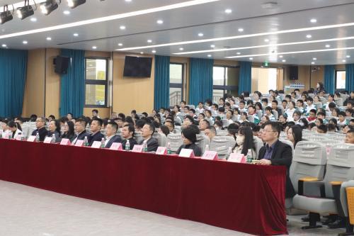 珠海市金湾区举办“科学副校长”聘任仪式暨科学教育讲座