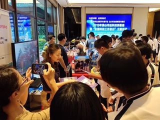 我省积极开展“全国科技工作者日”活动