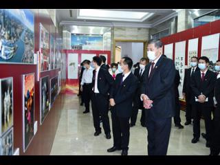 省科协举办优秀书画摄影文学作品展览