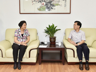 何真书记到云浮市调研科协系统深化改革工作