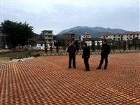 东源县政协副主席、科协主席李添鸿到船塘镇调研科普长廊建设情况