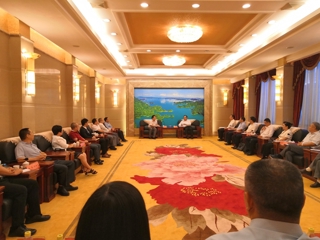 河源市委书记丁红都、市长林涛会见河源市第一批专业技术拔尖人才