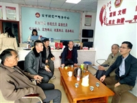 东源县科协到安平村开展慰问贫困老党员活动