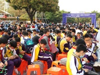 珠海市斗门区举办第八届青少年科技节机器人与无人机大赛