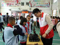 江门台山市科协开展“感受科技魅力，探索科学乐趣”科普大篷车进校园活动