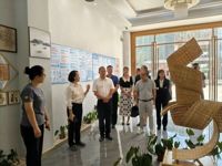 云浮市新兴县科协一行到罗定市科普教育基地交流“科普研学游”工作